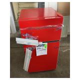 Frigidaire Retro Style Red Mini Fridge