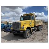 1985 International Dump Truck