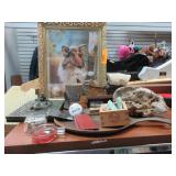 Home Decor: Dog Picture, Candle Holder, Polished