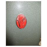 Victor Speaker with Case