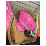 Colander, Pots, Strainer, Cutting Board, Kitchen-