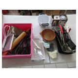 Bowls, Colanders, Kitchen Utensils, Graters,