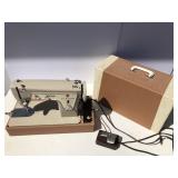 Singer Sewing Machine (With Case, Powers Up)