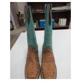 Circle B Size 6 Boots