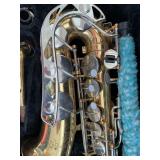 Vito Saxaphone with Case