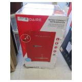 Frigidaire Retro Compact Refrigerator