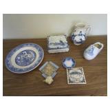 Delft Collectibles And Other Blue / White Figurine Delft Collectibles And Other Blue / White Figurine