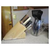 Knife Block With Kitchen Knives, Beverage Pitcher Knife Block With Kitchen Knives, Beverage Pitcher