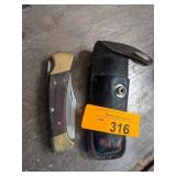 Buck Folder Knife With Case Buck Folder Knife With Case