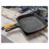 Cast Iron Skillets Cast Iron Skillets