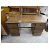 Childrens Desk
