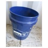 Lowe's Bucket with Power Strips
