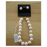 Freshwater Pearls Necklace 7' and Earring Set