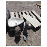 Stone Accents, Stone Slab, Figures, Sink