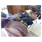 Scarves, 2xl Jackets, L Sweater