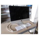 Apple Monitor, Mouse, Keyboard