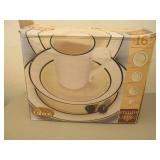 16 Piece Dishwear