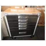 UltraHD Rolling Cabinet