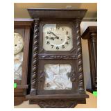 Casa Sin Balcones Sevilla Clock