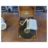 Victor V V-55 Record Player with Records