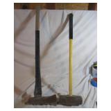 Sledge Hammer, Axe