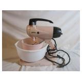 Vintage Pink Sunbeam Mixer (Works)
