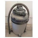 Master Mechanic 2 Gallon Shop Vacuum