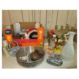 Various Figurine Decorations, Vase, Bowl