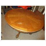 Round Oak Table with Leaf