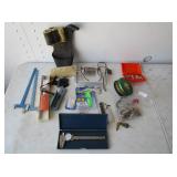 Arrowheads, Quiver, Bow String, Quik Spin Vanes,