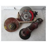 Plug in Grinder, Sanding Disks, Wire Brush