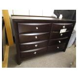 Dresser (Some Damage, See Photos)