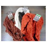 4) Memories Infinity Scarves