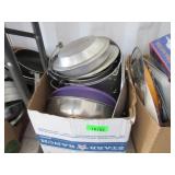 Cook Pots, Mixing Bowls, Dallas Ware Bowls