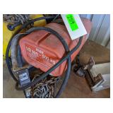 Max 1/2 Ton Chain Hoist