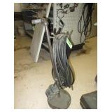 Extention Cord with Oulets, Stand