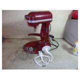 Kitchenaid 600 Mixer w/Attachments No Bowl Works