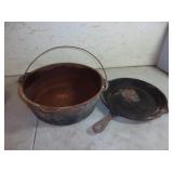 Cast Iron Dutch Oven, Skillet & Lid