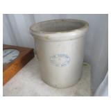 Western Pottery Manufacturing 6 Gallon Crock