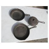 Wagners Cast Iron Skillet, 10 1/4" Cast Iron