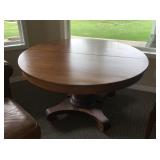 Round Oak Table