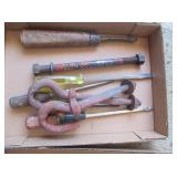 Hooks, Screwdrivers, Bolt