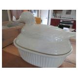 El Camino Ceramic Duck Covered Casserole Dish