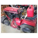 Wheel Horse Lawnmower Tractor with Small Trailer