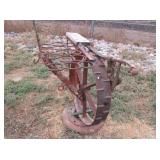 Metal Art / Saddle Stand