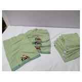 4) Hand 6) Wash Cloth Christmas Microfiber Towels