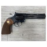 Colt Diamondback .22 Long Rifle w/ Leather Holder