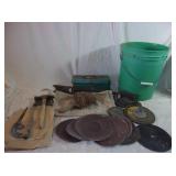 Grinding Disks, Level & More