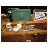 Figurines, Vases, Decor