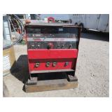 Lincoln CV-300 Welder